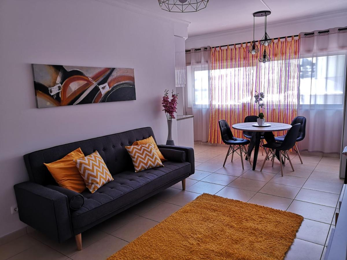 Armacao De Pera Praia Mar Sol 外观 照片